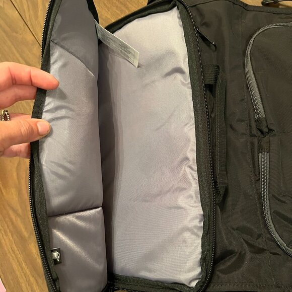 Jansport Tasker Black Messenger Bag Computer Bag Crossbody NEW Without Tags - Picture 3 of 12